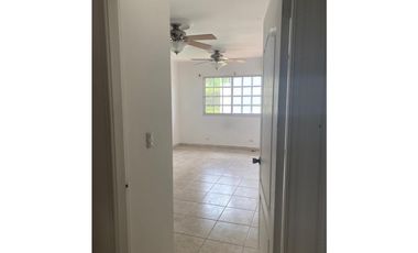 Se alquila casa Condado del Rey