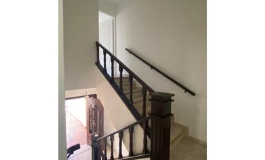 Se alquila casa Condado del Rey