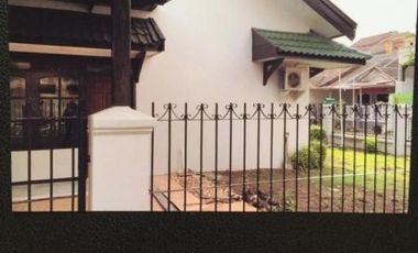 Rumah Hook Klampis Harapan, Strategis Hadap Selatan-Barat (Hook)