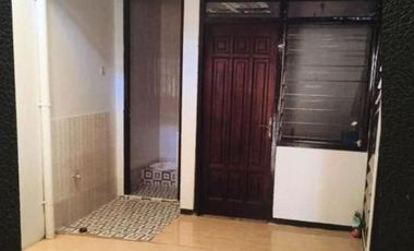 Rumah Hook Klampis Harapan, Strategis Hadap Selatan-Barat (Hook)