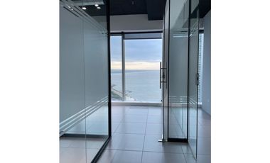 SE ALQUILA OFICINA REMODELADA EN PUNTA PACIFICA 160 MTS