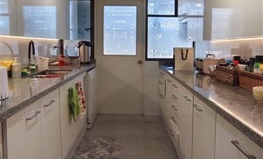 Departamento en venta 3d 3b remodelado Lo Barnechea R Labbé
