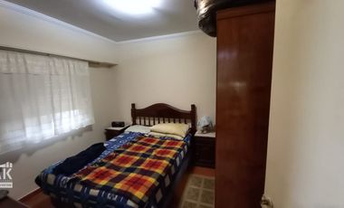 Casa de 6 ambientes + Departamento de 3 ambienres en Colinas de Peralta Ramos