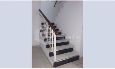 CASA EN VENTA CERCA AL CENTRO - SANTA MARTA