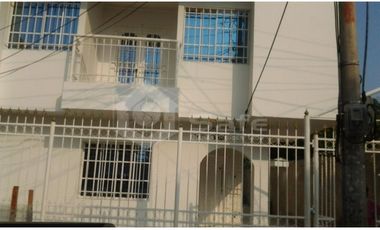 CASA EN VENTA CERCA AL CENTRO - SANTA MARTA
