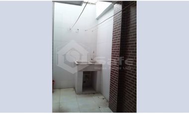 CASA EN VENTA CERCA AL CENTRO - SANTA MARTA