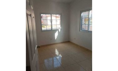 ALQUILO CASA EN LA CHORRERA HERRERA VICTORIA HILLS 2R