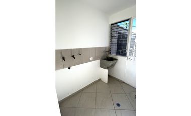 ALQUILO CASA 3 RECMARAS EN VILLAS DE ARRAIJAN SANTILLANA