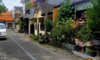 RUMAH MURAH KHUSUS AKHIR TAHUN LOKASI TENGAH KOTA SIDOARJO