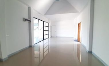 New Build Homes For Sale back up to the Ping River in Chiangmai
