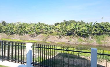 New Build Homes For Sale back up to the Ping River in Chiangmai