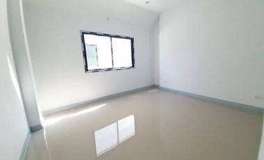 New Build Homes For Sale back up to the Ping River in Chiangmai
