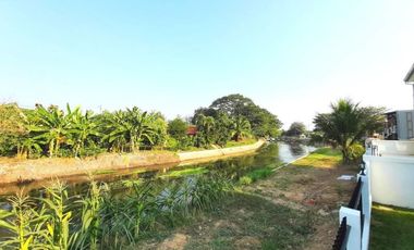New Build Homes For Sale back up to the Ping River in Chiangmai