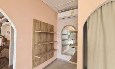 COD. 657 - SE ARRIENDA LOCAL - BARRIO: SAN CARLOS