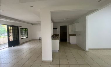 ALQUILER CASA BRISAS DEL GOLF