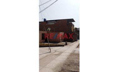 Terreno En Esquina Y Avenida En Ventanilla Con Titulo De Propiedad