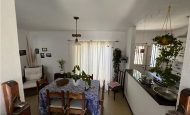 VENTA DUPLEX 3 DORMITORIOS VILLA CARLOS PAZ