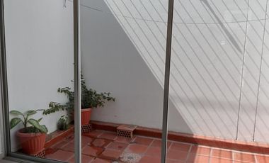 casa en arriendo/venta en bocono. Cod V10922