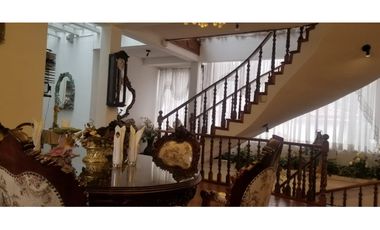 casa en venta con departamentos sector batan san sebastian