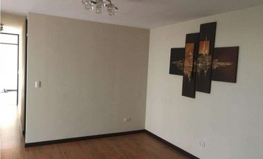 departamento en venta en ! Oferta ! Ubicado en la Don Bosco en yanuncay