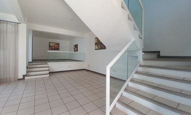 EN VENTA CASA POR LA ANAHUAC SANTA CRUZ XOXOCOTLAN OAXACA