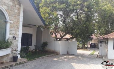 INFO-SALE Rumah Mewah Jl.Bunga Kamboja (3 in 1) Cipete Selatan+PooL kondisi ASRI
