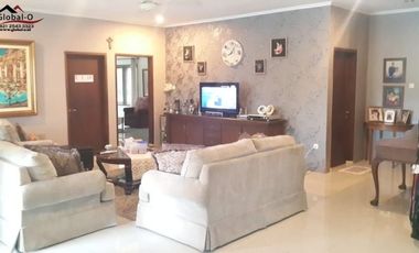 INFO-SALE Rumah Mewah Jl.Bunga Kamboja (3 in 1) Cipete Selatan+PooL kondisi ASRI