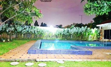 INFO-SALE Rumah Mewah Jl.Bunga Kamboja (3 in 1) Cipete Selatan+PooL kondisi ASRI