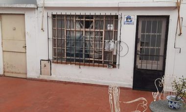 CASA 3 AMB. LOTE PROPIO CON COCHERA