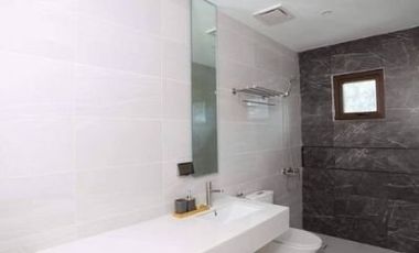 Resort Home With White Sand Beach