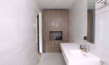 Resort Home With White Sand Beach