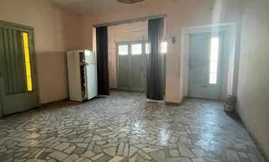 Casa para 2 Familias en venta en Moron Sur
