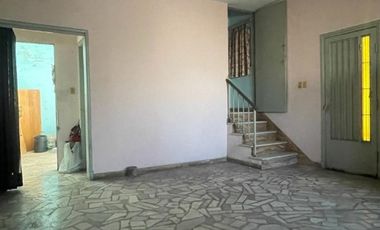 Casa para 2 Familias en venta en Moron Sur