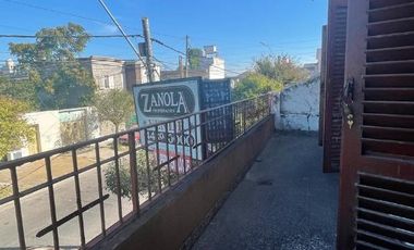 Casa para 2 Familias en venta en Moron Sur