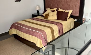 Departamento (tipo loft) de 1 recámara, 1.5 baños, en complejo con amenidades, a un costado de la Ceiba.
