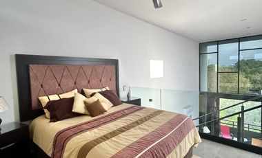 Departamento (tipo loft) de 1 recámara, 1.5 baños, en complejo con amenidades, a un costado de la Ceiba.