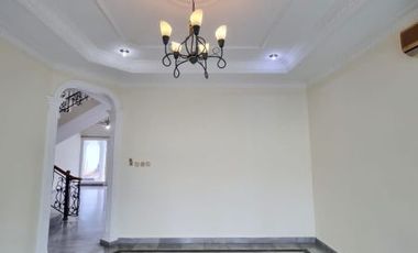 DIJUAL RUMAH ISTIMEWA at Jl KENANGA, AMPERA, CILANDAK TIMUR, JAKSEL