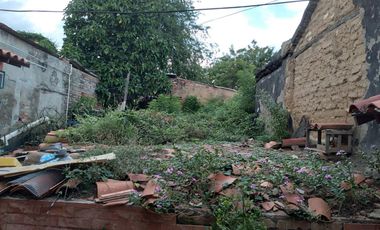 lote en venta en barrio el contento. Cod V1999