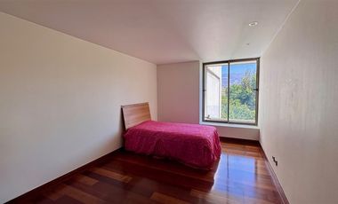 Lujoso Duplex,5 dorm. 5 baños, estar, gran terraza 3 estac.