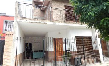 Triplex en Venta en Quilmes Oeste