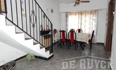 Triplex en Venta en Quilmes Oeste