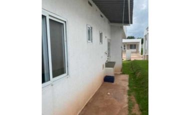 VENDO CASA EN ARRAIJAN PLAYA DORADA 3R