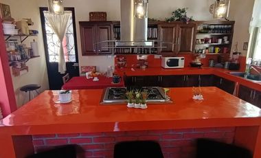 Casa amueblada en PATZCUARO con departamento