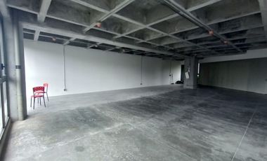 OFICINA PARA ARRIENDO EN ENVIGADO SECTOR LAS PALMAS