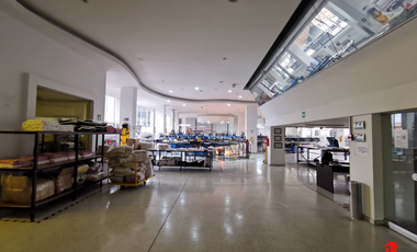 bodega en venta en el poblado. Cod V4693