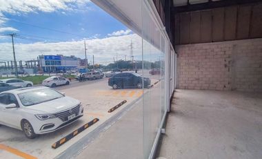 Local Comercial · Av. Lopez Portillo · Av. Chac Mool · 70M2 · Región 100