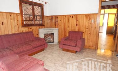 Departamento Tipo Casa en venta en Quilmes Oeste