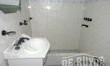Departamento Tipo Casa en venta en Quilmes Oeste