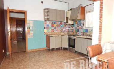 Departamento Tipo Casa en venta en Quilmes Oeste