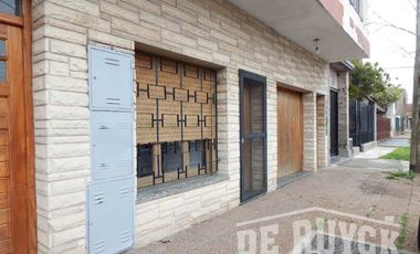 Departamento Tipo Casa en venta en Quilmes Oeste